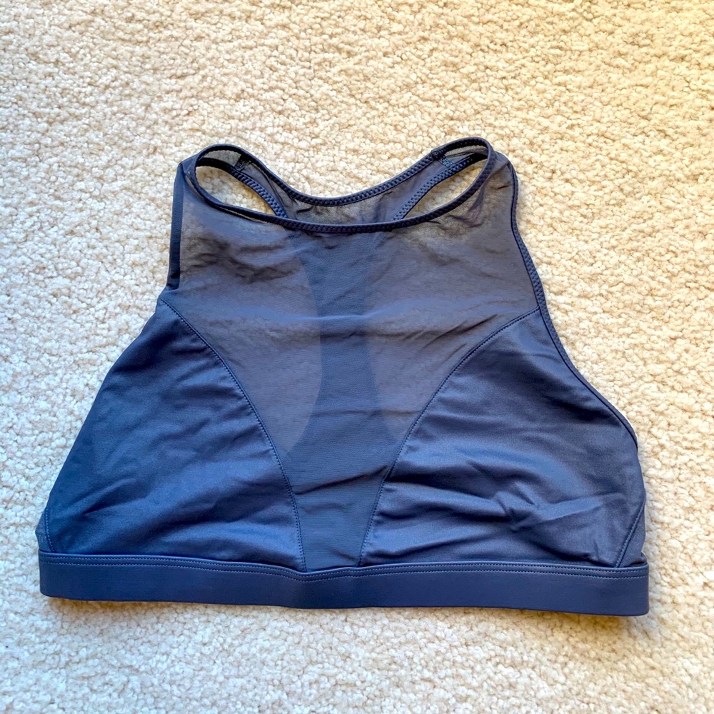 Victoria’s Secret grey sports bra/crop top size M